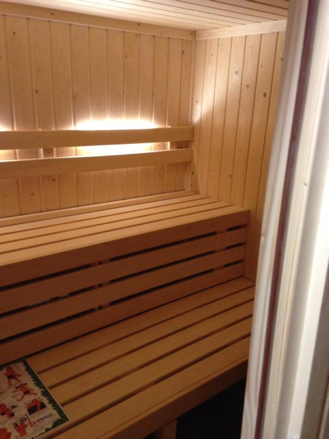 Auberge Ti'Gousket Guingamp Buitenkant foto