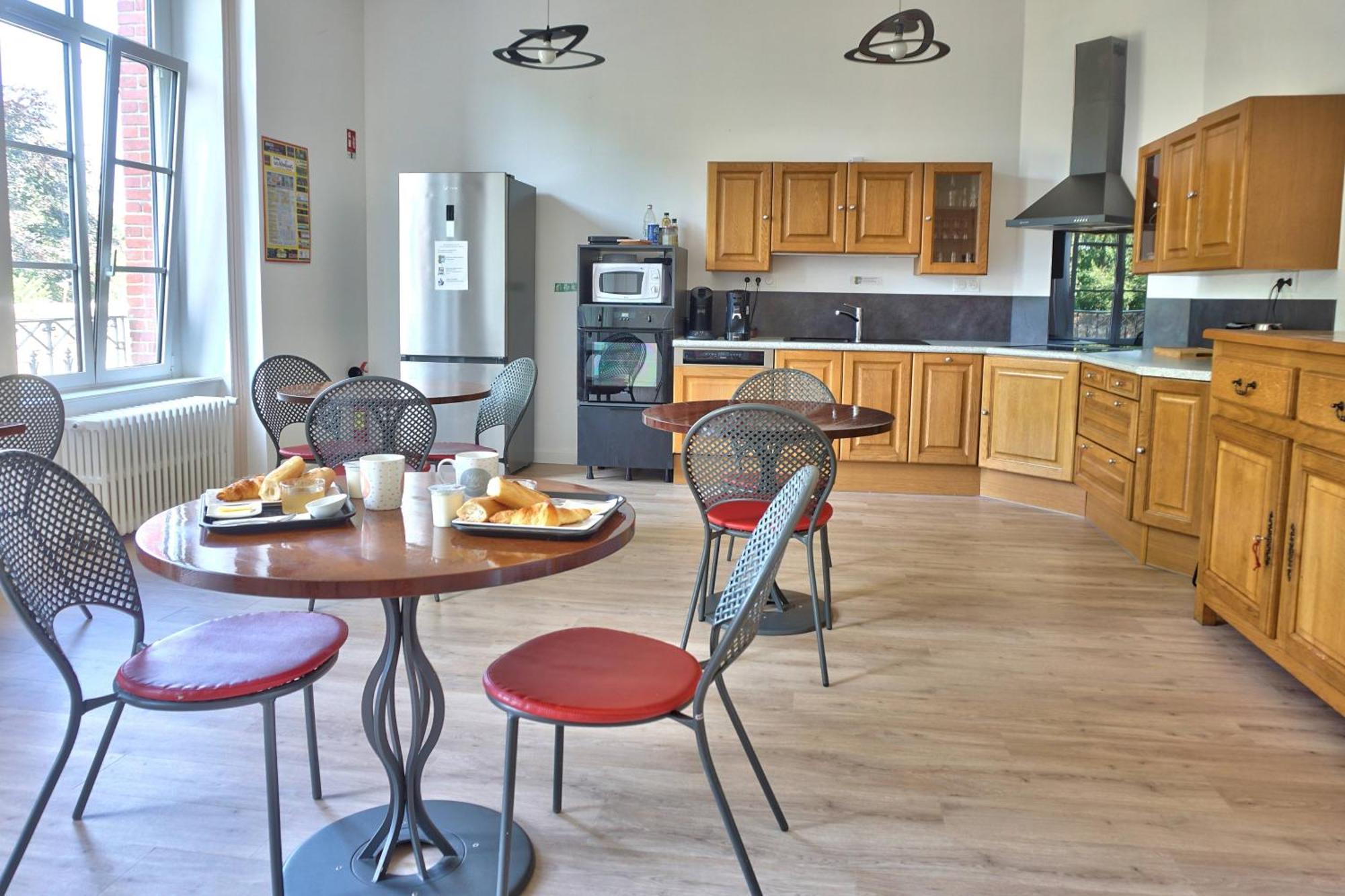 Auberge Ti'Gousket Guingamp Buitenkant foto